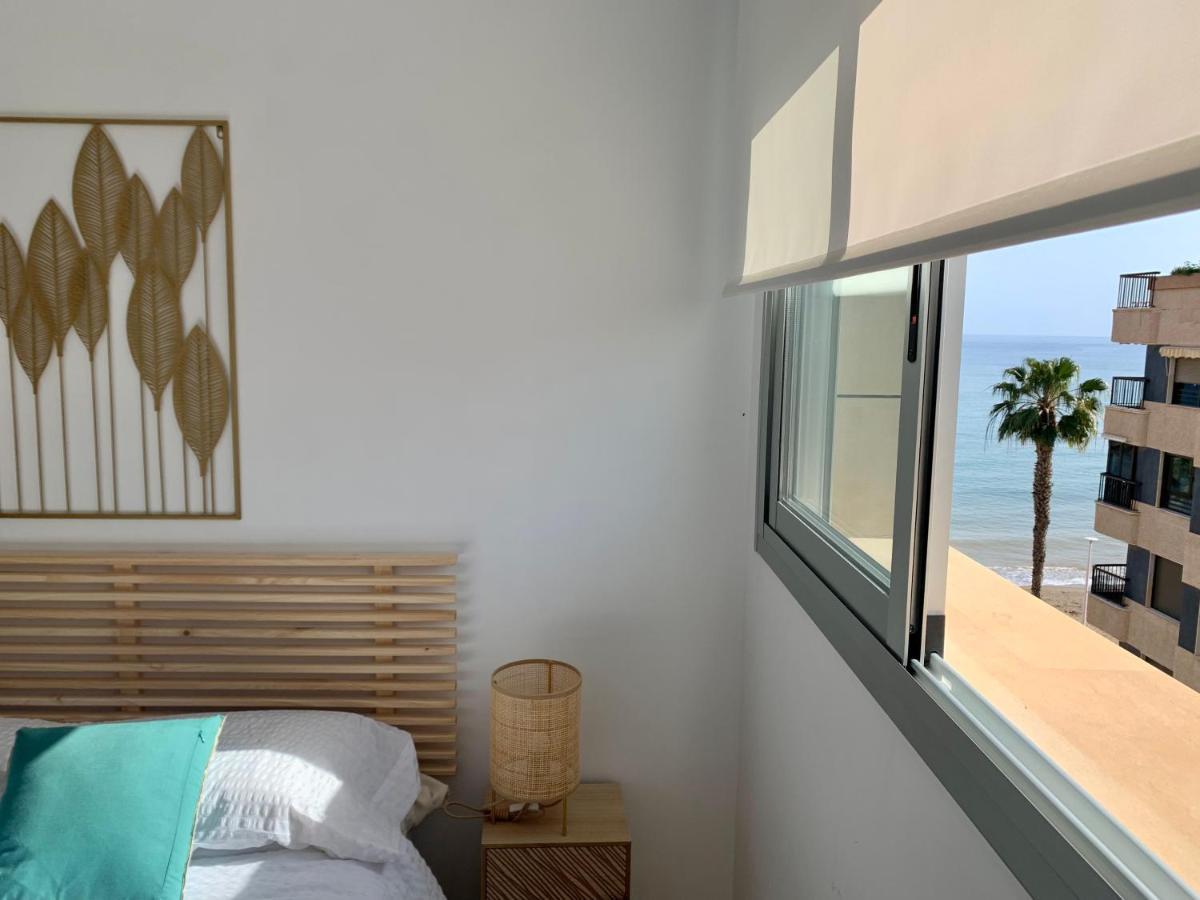 Precioso Apartamento Primera Linea De Playa Aguilas Exterior photo